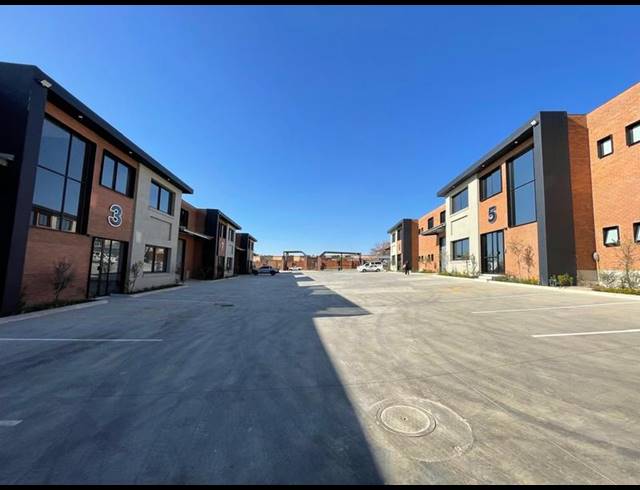 INDUSTRIAL PROPERTY TO RENT IN SAMRAND BUSINESS PARK